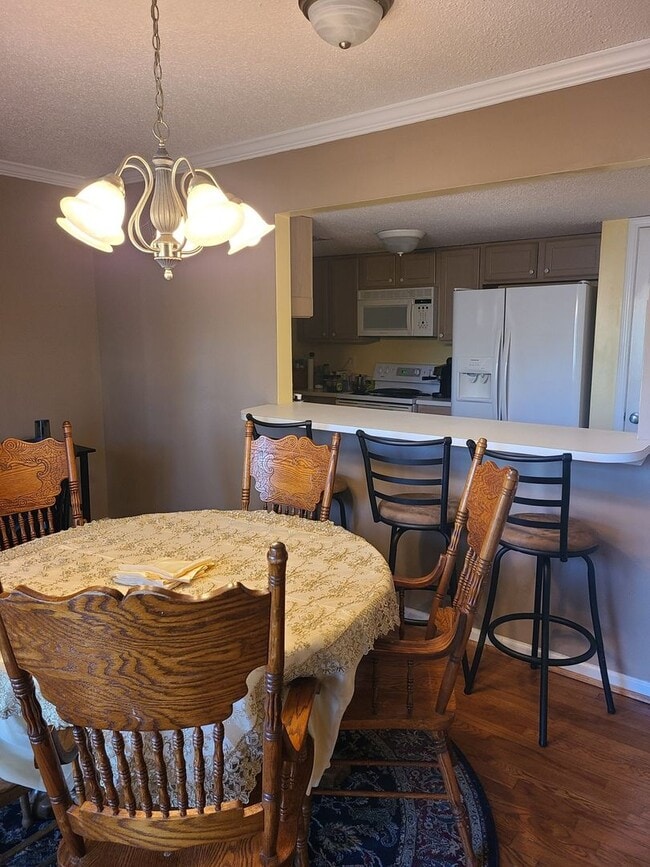 Building Photo - 5004 Falling Creek Ln