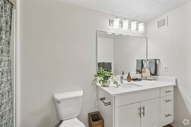 B1 - 2BR, 2BA - 953SF - Second Bathroom