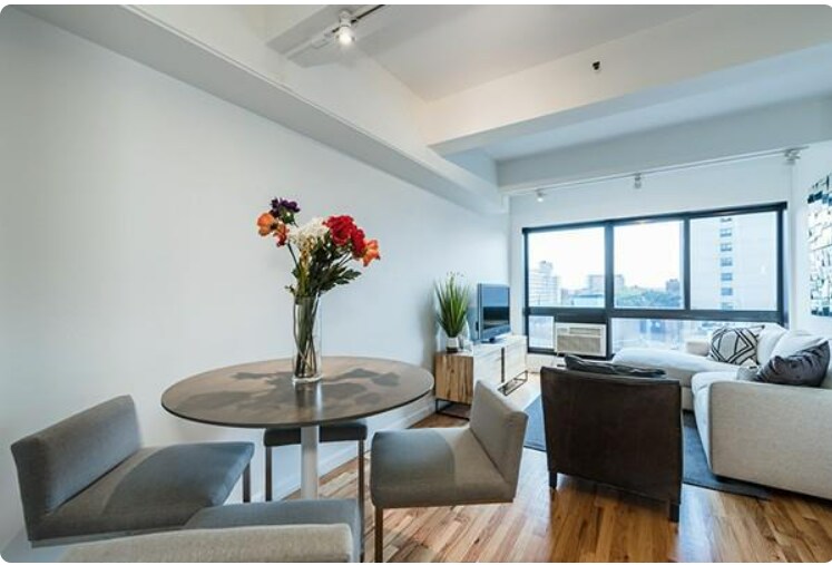 Photo - 12 Stoneholm St Unit 604