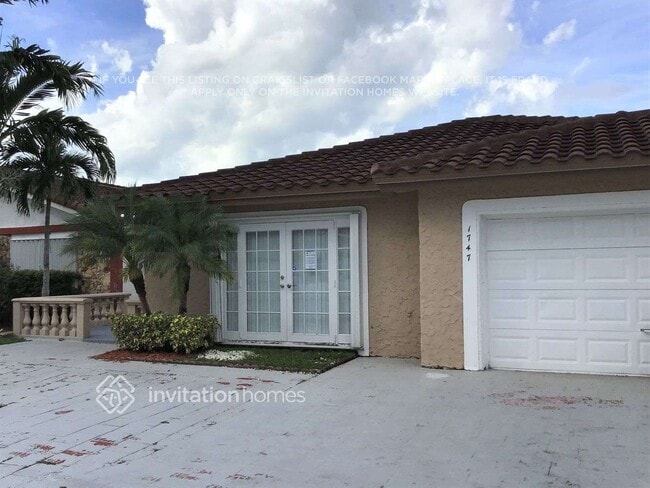 Photo - 1747 SW 136th Pl House