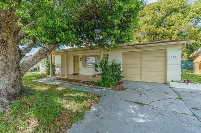 Photo - 5631 Riddle Rd