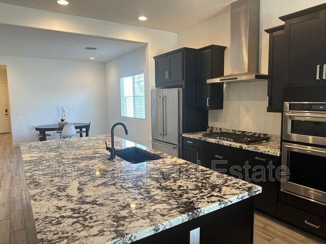Photo - 10864 W Marshall Ave