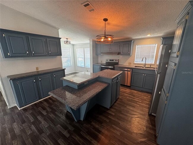 Photo - 1827 Leesburg Blvd