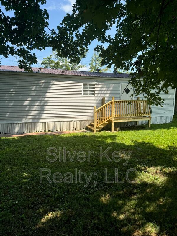 Photo - 115 Barnett St