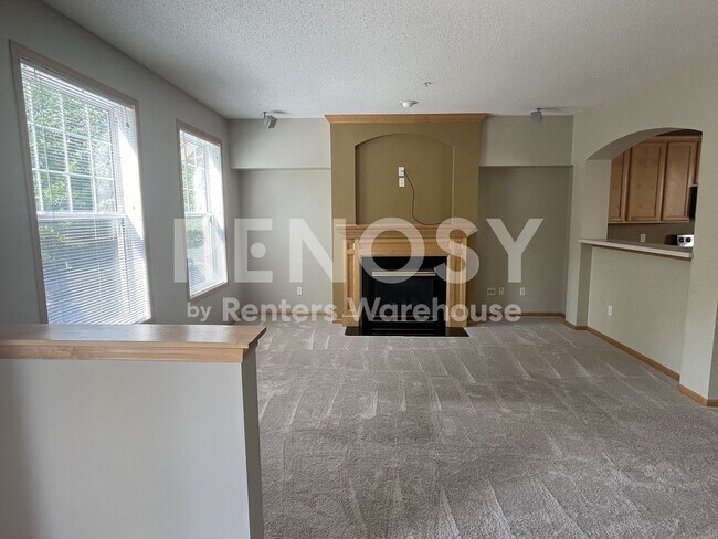 Photo - 8285 Labont Way
