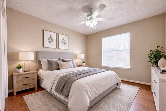 Photo - 3511 Palm Grove Dr