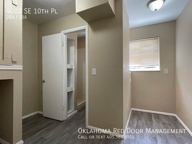 Photo - 4002 SE 10th Pl