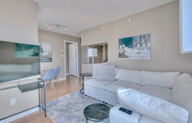 Photo - 1300 Pacific Blvd Unité ID1345528P