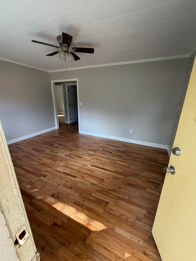 109 Hairston St