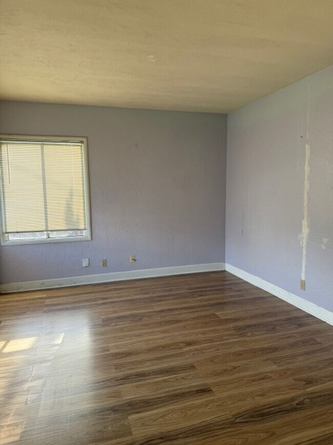 Photo - 5925-5933 San Diego St. Unit 5925