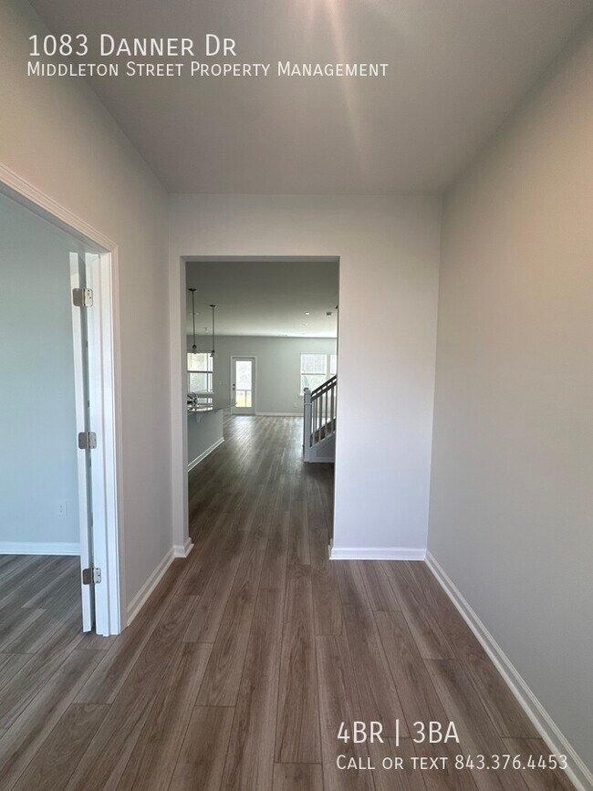 Photo - 1083 Danner Dr