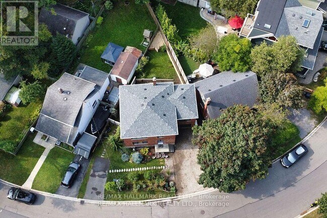 Photo - 6 Thirty First St Unit UPPER