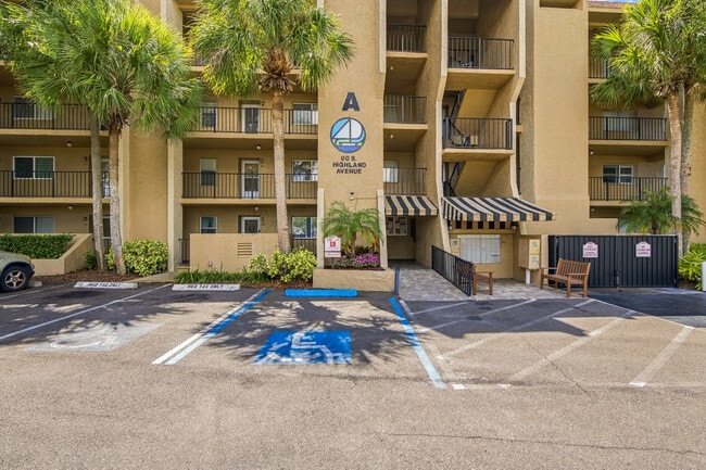90 S Highland Ave Unit 311