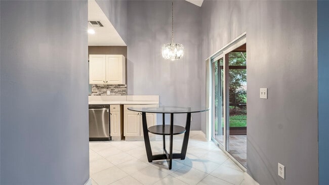 Photo - 9800 NW 19th Pl