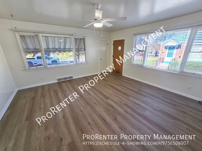 Photo - 2338 Van Buren Ave