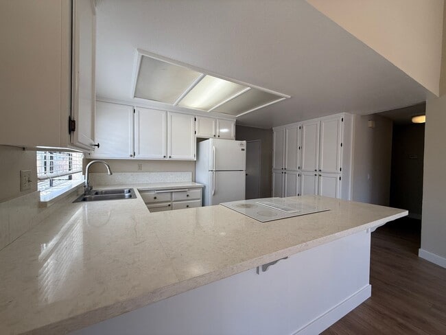 Photo - 535 Bayview Park Dr