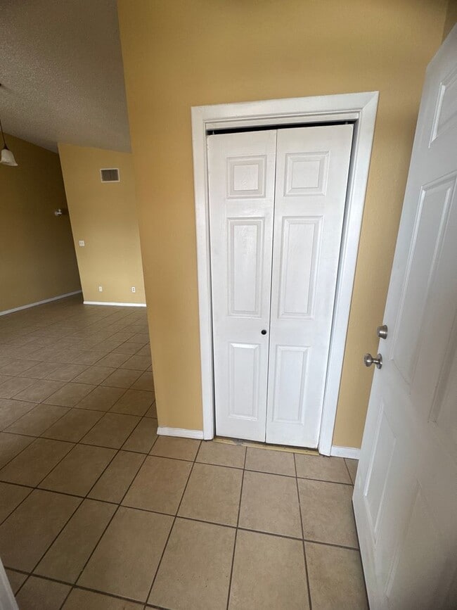 Photo - 1221 Cameo St Unidad 1221 Cameo St - A (1112)