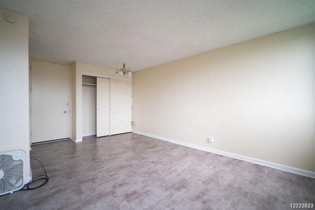 Photo - CONVENIENTLY LOCATED 1BR/1BA/1PKG UNIT IN THE CENTRE COURT CONDOMINIUM IN HALAWA