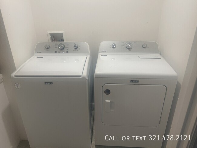 Photo - 567 Poplar St SE