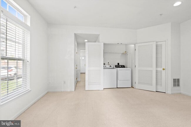 Photo - 3567 Ellery Cir