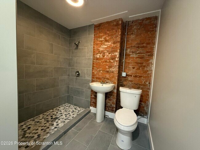 Photo - 205 N Washington Ave