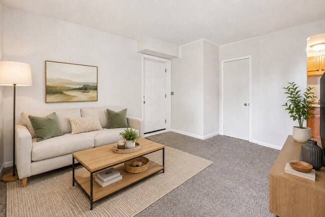Photo - Modern Comfort Meets Prime Atlanta Location – Schedule Your Tour Today! Unit 2073 - B