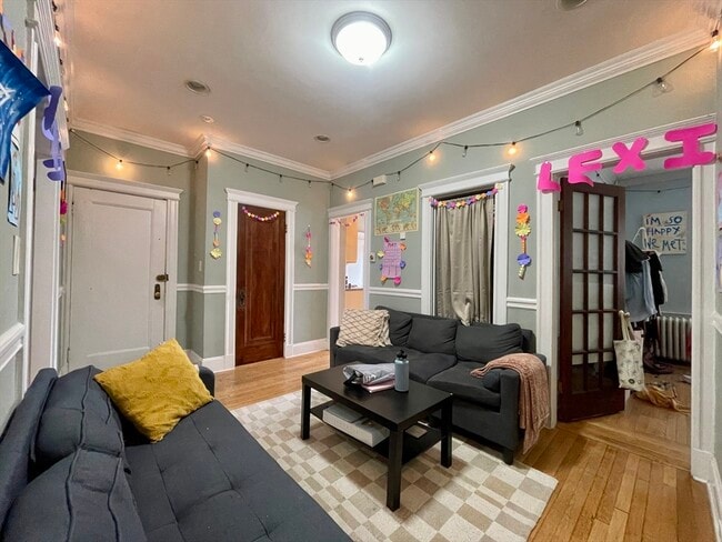 Photo - 10 Greenway Ct Apartment Unit 3