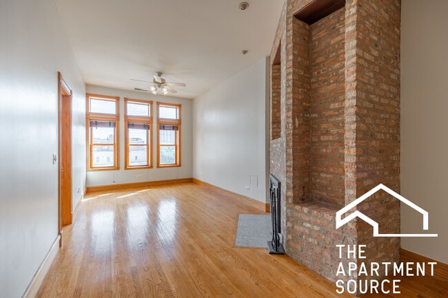 Photo - 1162 W Grand Ave Unidad 4F