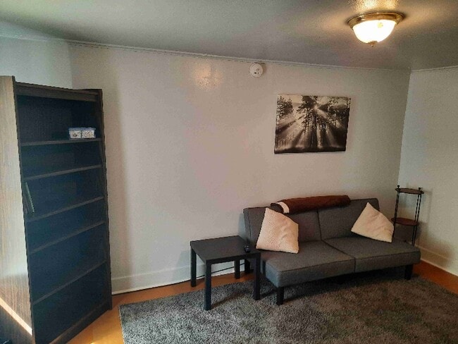 Photo - 709 Indiana St