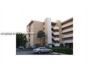 Building Photo - 802 NW 87th Ave Unit 517 Rental