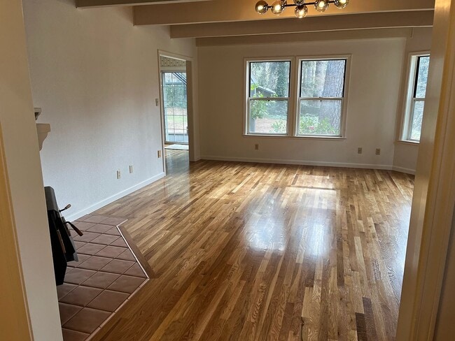 Photo - 11551 Forest View Dr