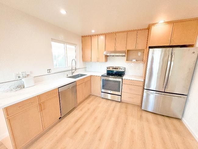Photo - 12 Linden Ave Unit Apt 1