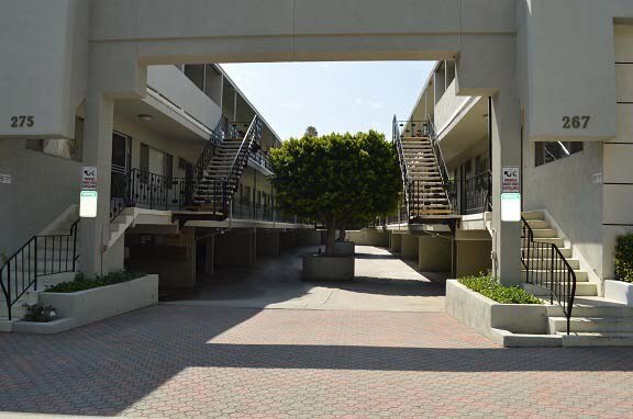 Oak Knoll Apartments