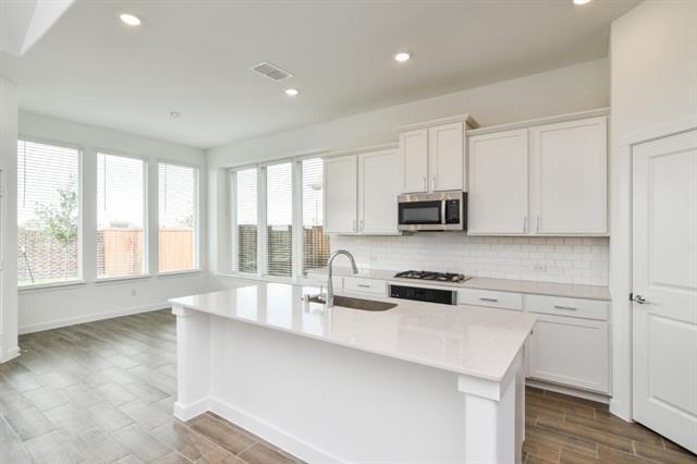 Photo - 2621 Bridgeport St