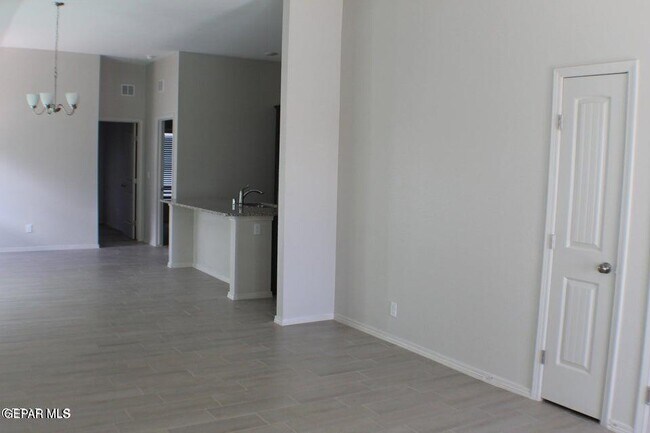 Photo - 7425 Norte Mesa Ln