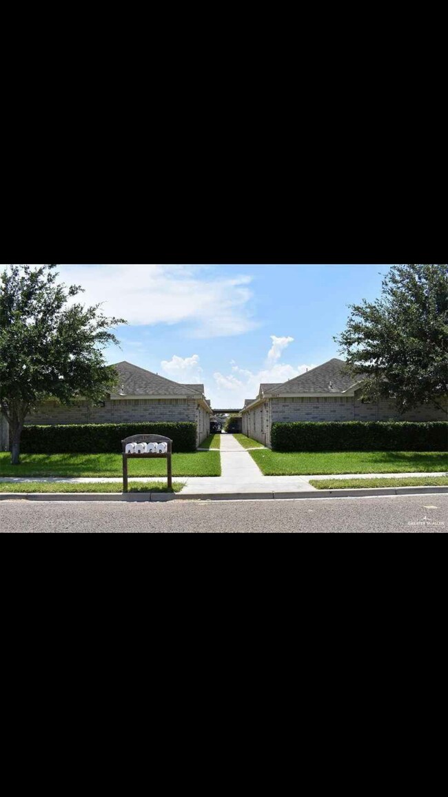 1031 English Ave