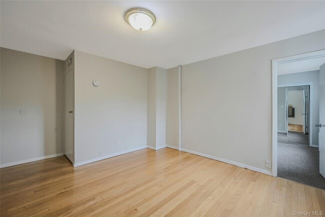 Photo - 148 S 4th St