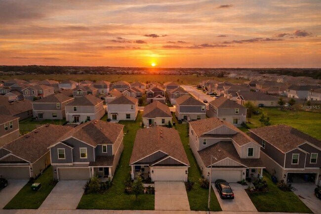 1740 White Water Ct