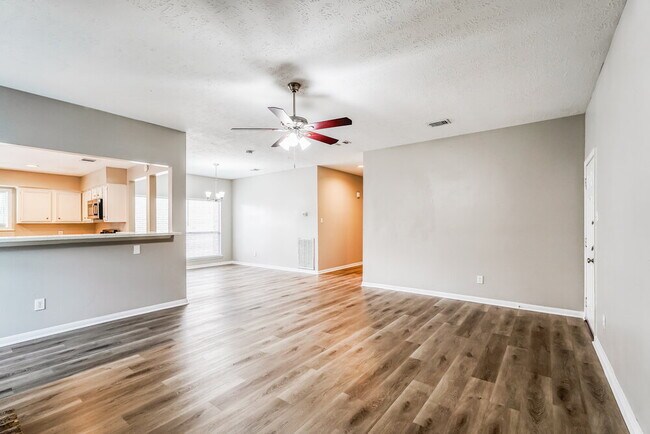 Photo - 8506 Deer Meadow Dr