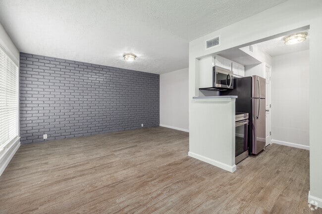 Interior Photo - Rose Garden Apartments