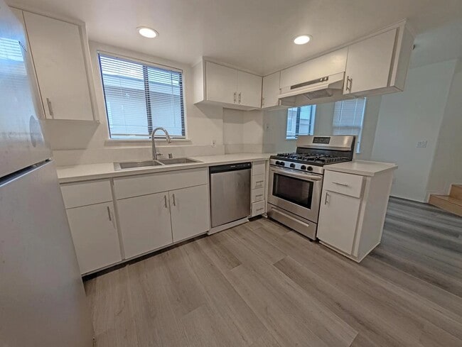 Photo - 305 N Cedar St Unit 204