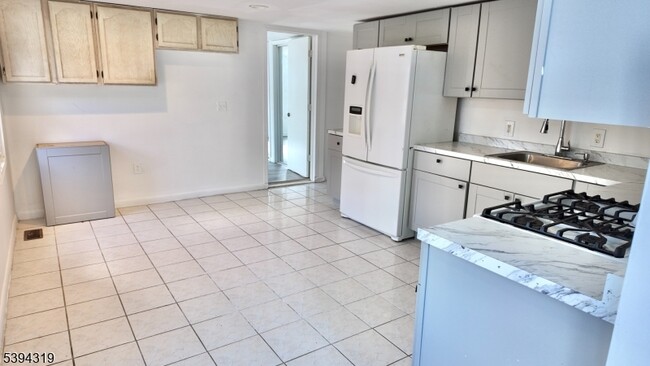 Photo - 236 W Mt Pleasant Ave Unit 1