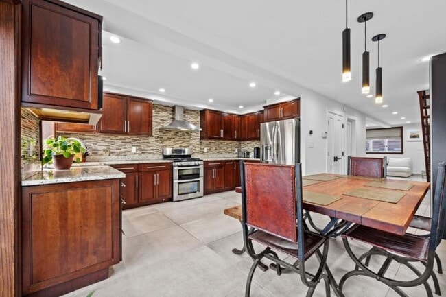 Photo - 3 bedroom in BROOKLYN NY 11229