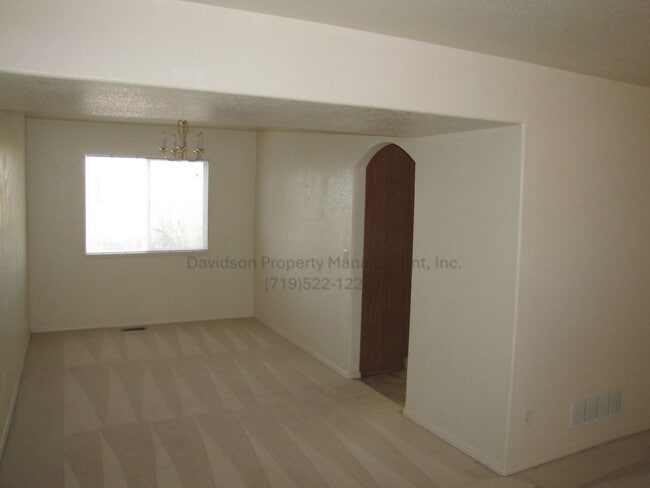 Photo - Gorgeous 4 Bedroom Home in Widefield/Fountain Area