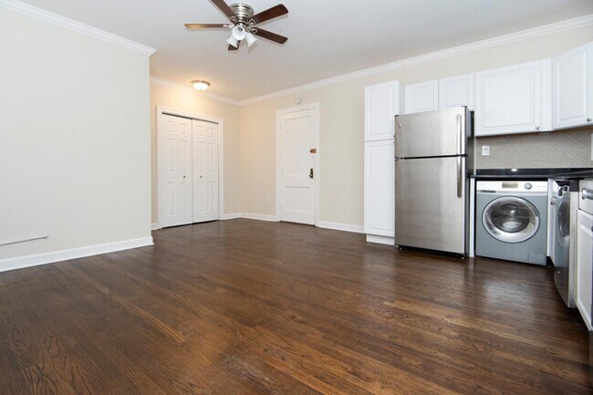 Photo - 3346 N Marshfield Ave Unidad 209