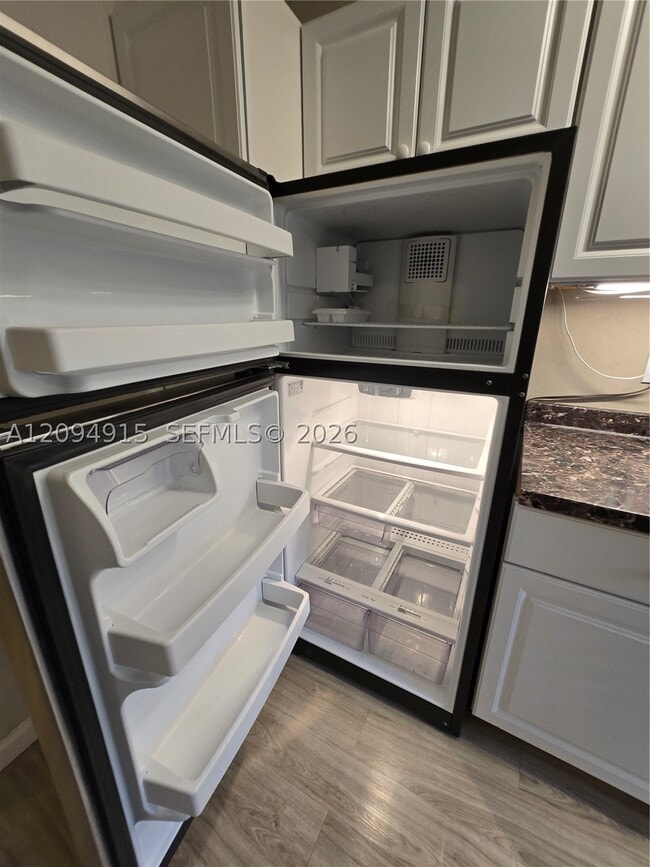 441 Collins Ct Unidad 5