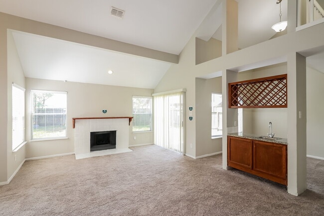 Photo - 4627 Green Trail Dr