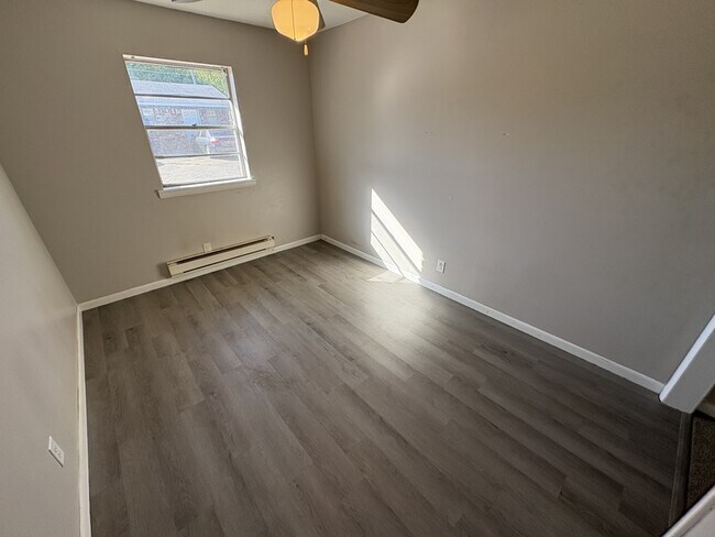 Photo - 1502 W South St