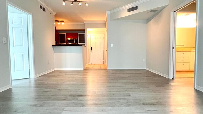 Photo - 806 E Windward Way Unit 216