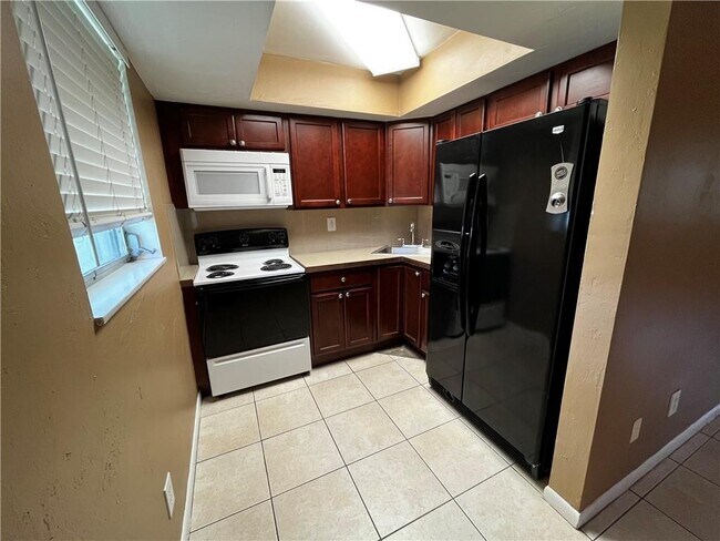 Photo - 1851 SW 25th St House